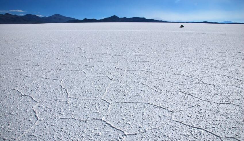 Bolivia what to visit-Uyuni Salt Flat 3 days salt flat