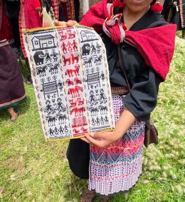Bolivian Handicrafts-Sucre textile